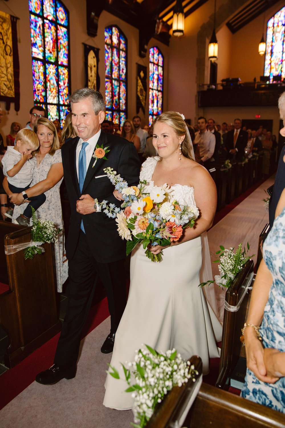 Colorful- Laid-Back Wedding in Louisville- Kentucky 053.jpg