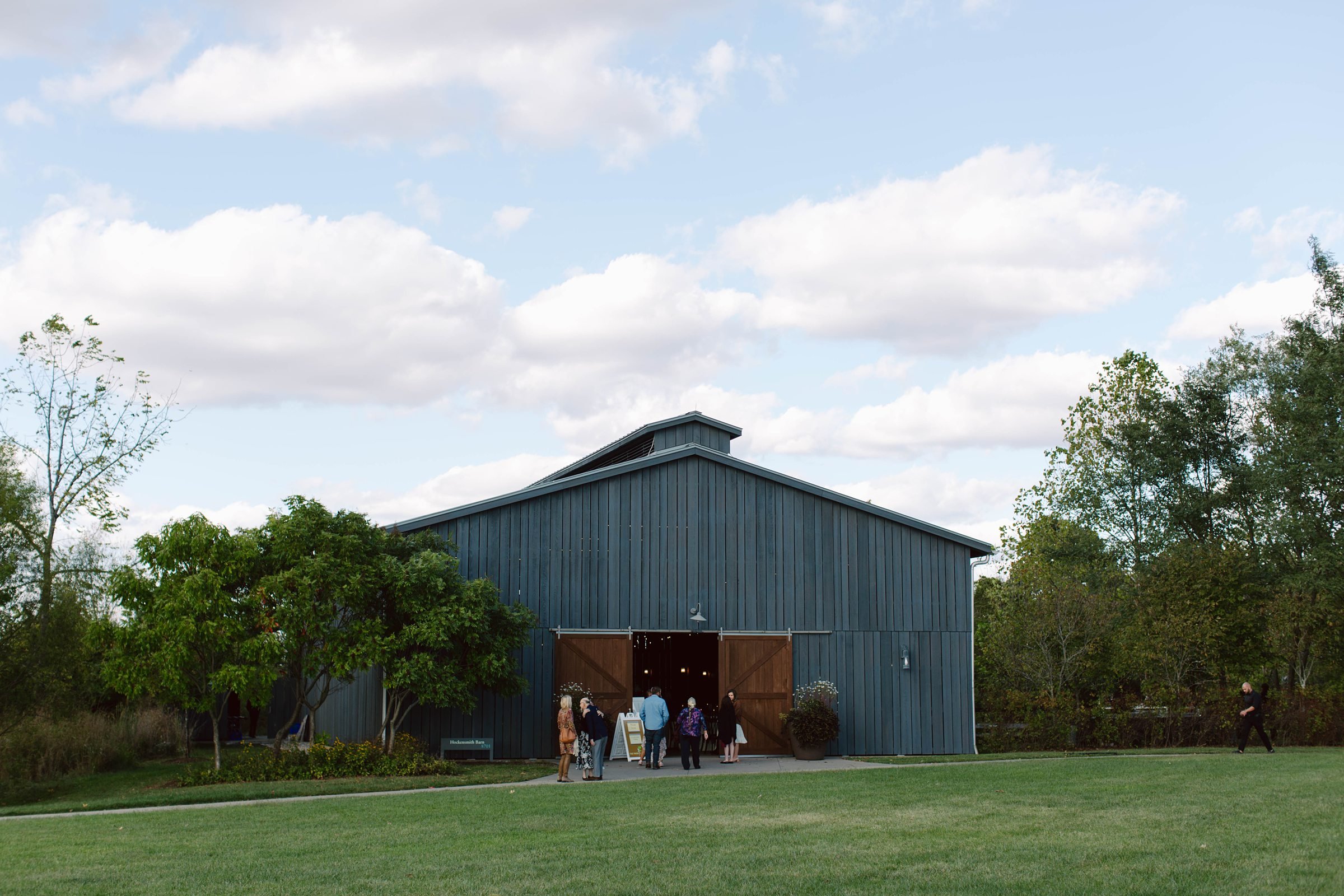 Hockensmith Barn Autumn Wedding at the Parklands of Floyds Fork 044.jpg