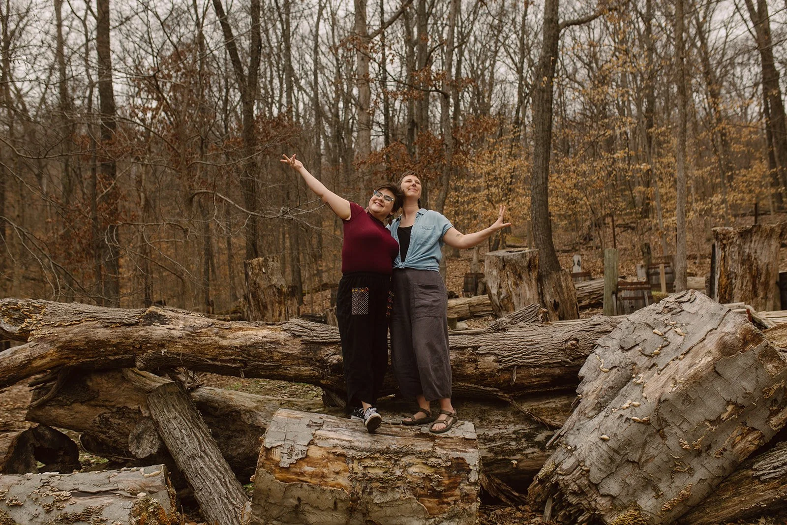 When is the best time of year for engagement photos? 