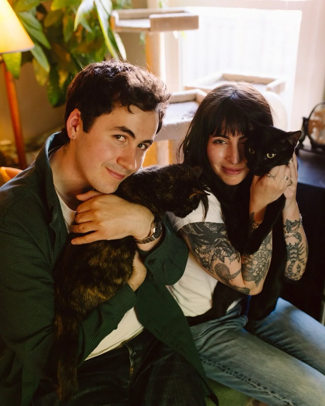 Paxton &amp; Carter all cozy with their kitties at home ~ starting with taking photos at home, whether you&rsquo;re having an engagement or family photos, is a great way to help calm nerves in a relaxed environment. It&rsquo;s also a really lovely wa
