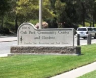 OakParkCommCtr.jpg