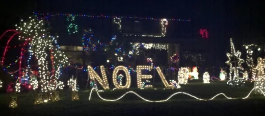 OxnardXmasLights1.jpg