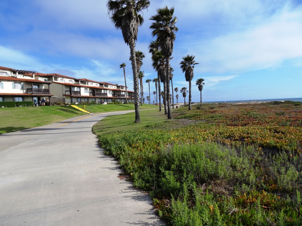 The bike path continues south and goes around the Embassy Suites Mandalay Beach Hotel