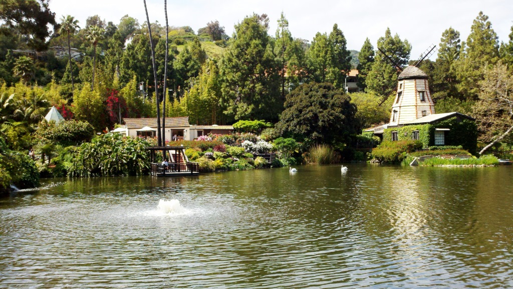 Lake Shrine Meditation Gardens In Pacific Palisades Conejo