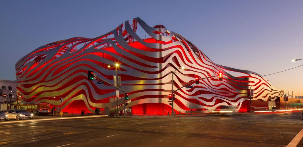 Petersen Automotive Museum In Los Angeles Conejo Valley Guide Events Los Angeles Automotive Museum