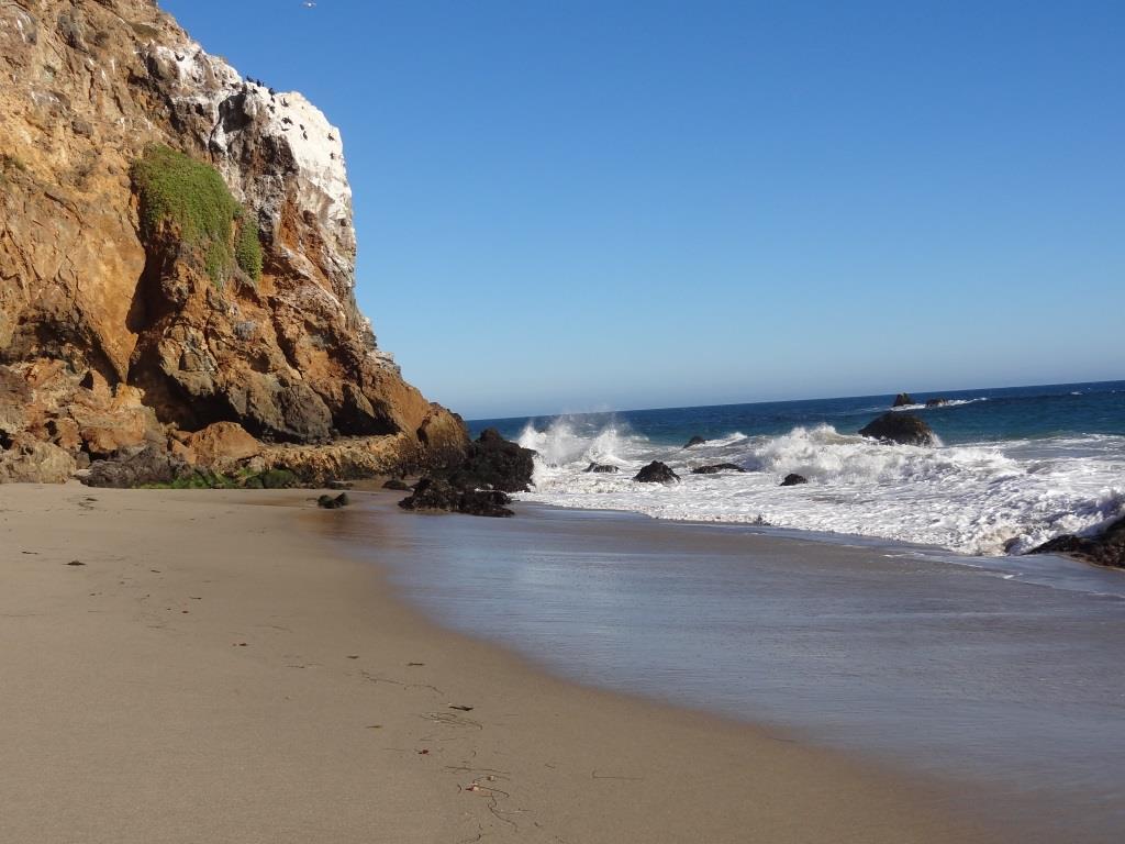 This is where Captain Anthony Nelson (Larry Hagman) made a giant S.O.S. in the sand with sticks and other items, including an old bottle that moved itself. He picks it up, dusts it off, and out pops Barbara Eden. Lucky guy!