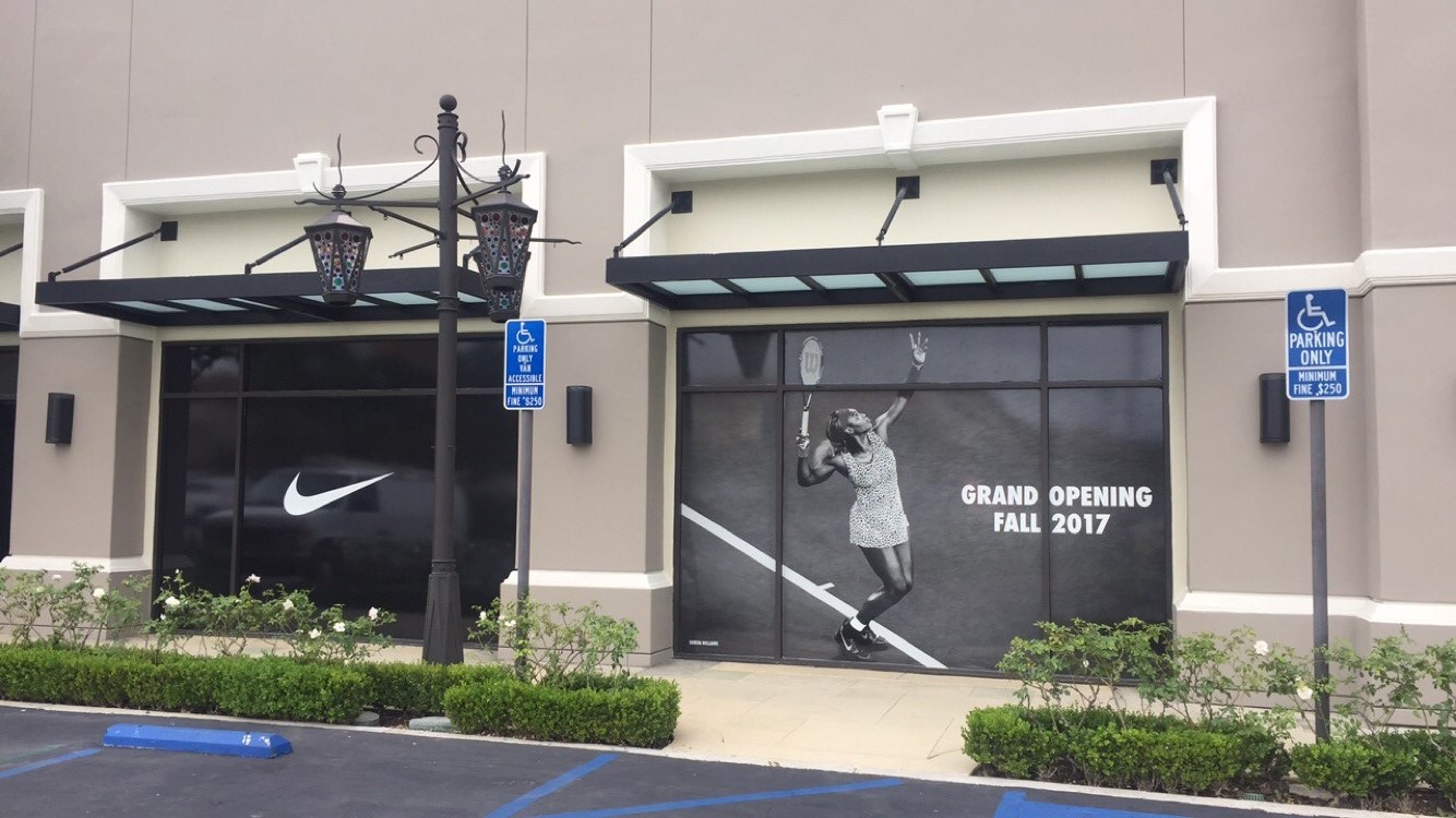 nike store in thousand oaks