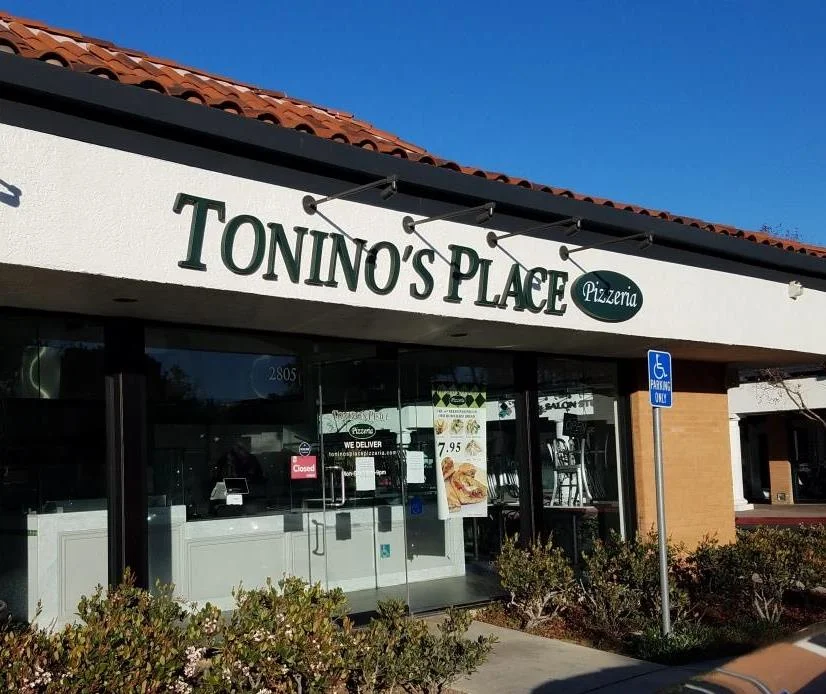 ToninosWLVclosed.jpg