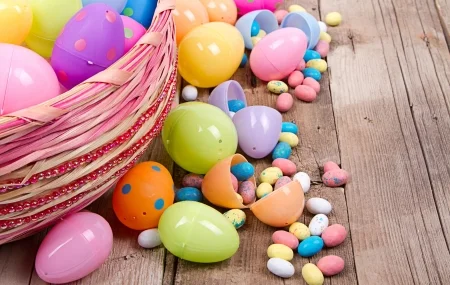 eastereggsplastic2.jpg