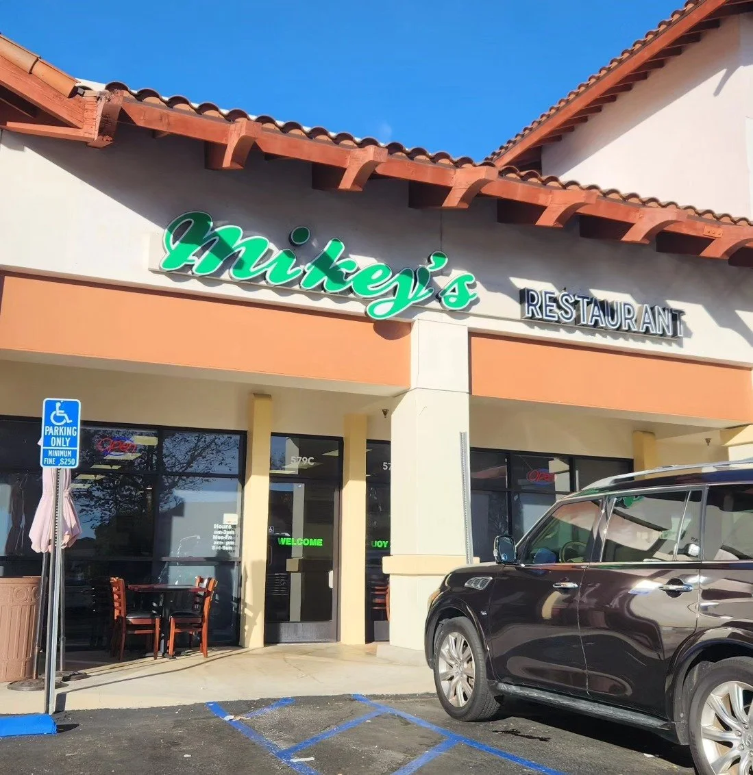 Mikey's Restaurant Now Open in Newbury Park — Conejo Valley Guide