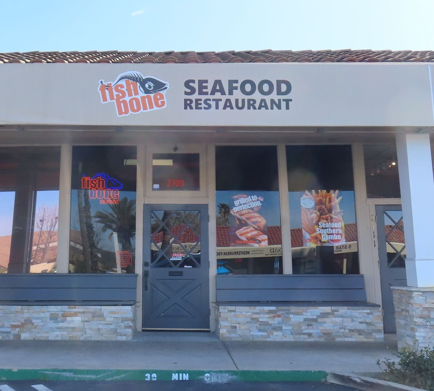 Fishbone Seafood Restaurant Grand Opening in Thousand Oaks on Saturday ...