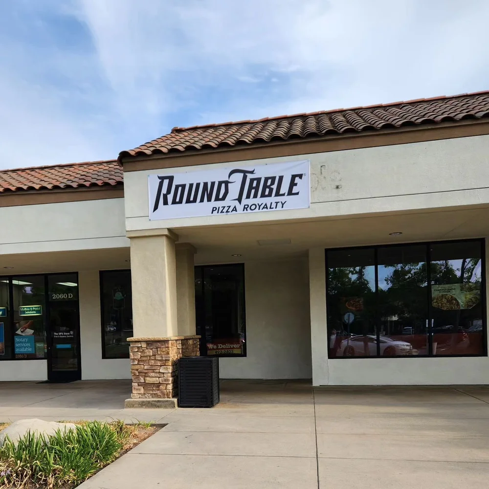Round Table Pizza Thousand Oaks is Now Manny's Pizza (NOW CLOSED) (NOW