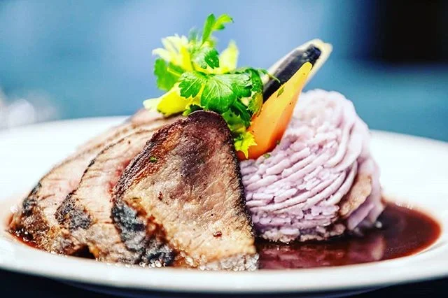 When you are tempted to start a food blog but your eyes are bigger than your stomach 😁! Exquisite display of #finedining here by @cafemargauxrestaurant 📷:@cosmiccapture .
.
.
.
.

#thoughtoftheday
#photooftheday #finedining #foodblog #floridalife #