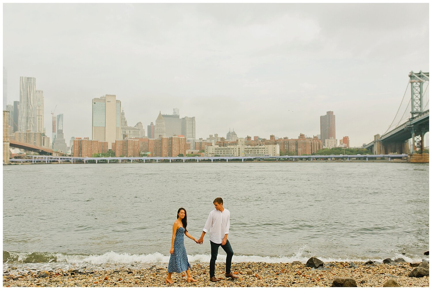 Brooklyn bridge engagement session new york 12.JPG