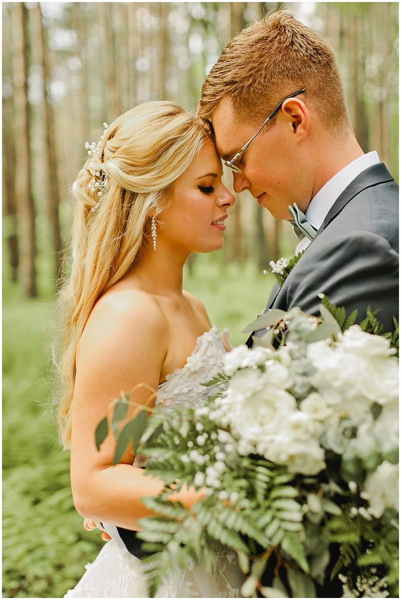 intimate pa forest wedding 4.JPG