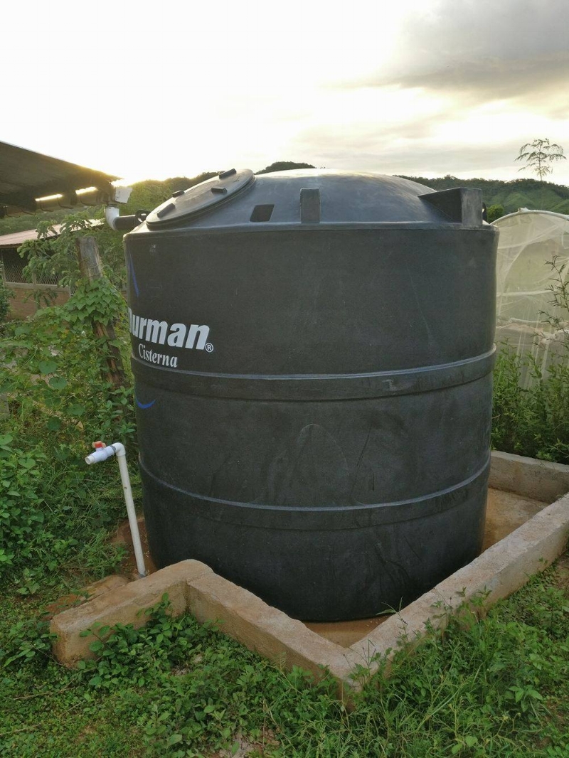 One of the water tanks Casa - Pueblito supporters helped sponsor in Jiñocuao