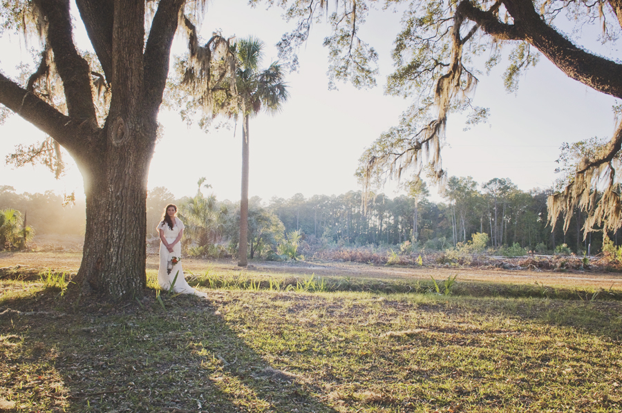 amber-and-david-ivory-and-beau-bridal-boutique-lytle-foto-savannah-wedding-dresses-savannah-wedding-planner-savannah-event-designer-savannah-weddings-wormsloe-wedding-cohens-retreat-wedding-indie-wedding-handmade-wedding-historic-15.jpg