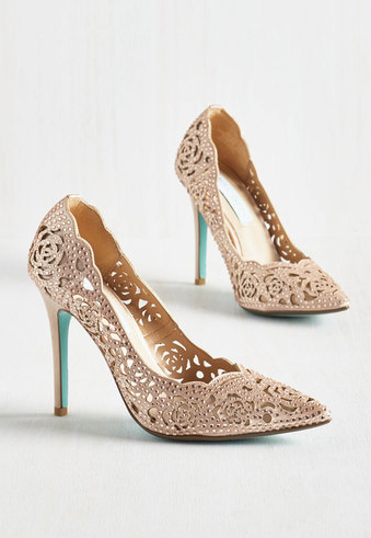 divine-dining-heel-in-champagne-modcloth-bridal-shoes-bridal-heels-wedding-shoes-ivory-and-beau-savannah-wedding-planner.png