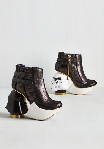 the-empire-struts-back-bootie-star-wars-heels-star-wars-themed-wedding-ivory-and-beau-savannah-wedding-planenr.png