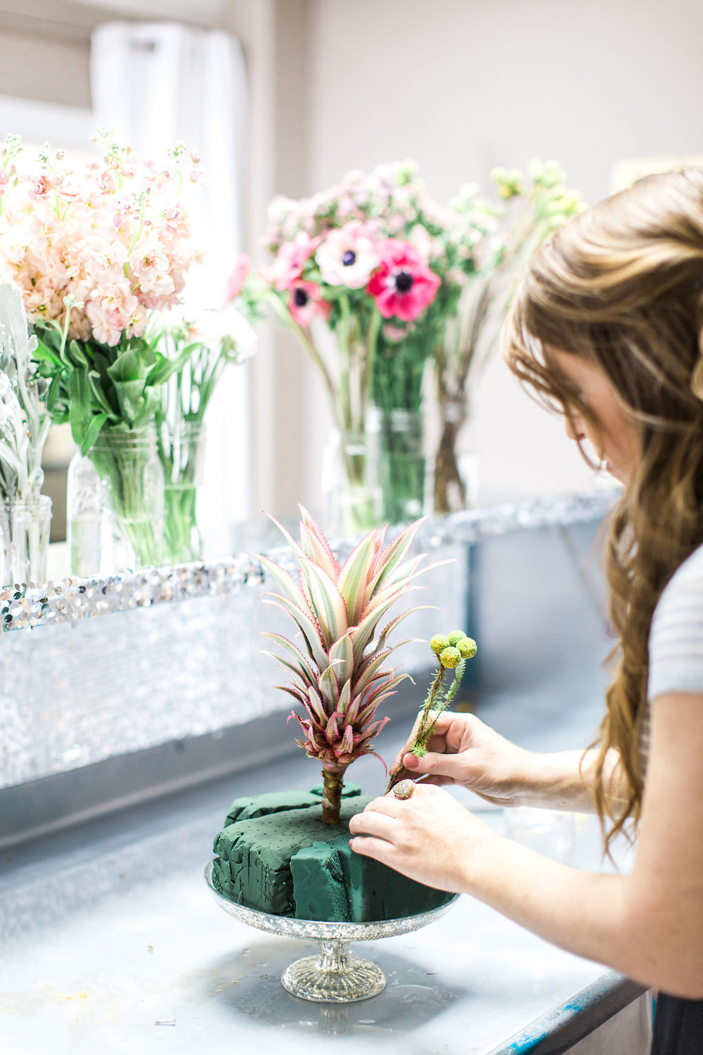 savannah-soiree-valentines-day-floral-centerpiece-tutorial-ivory-and-beau-3.jpeg