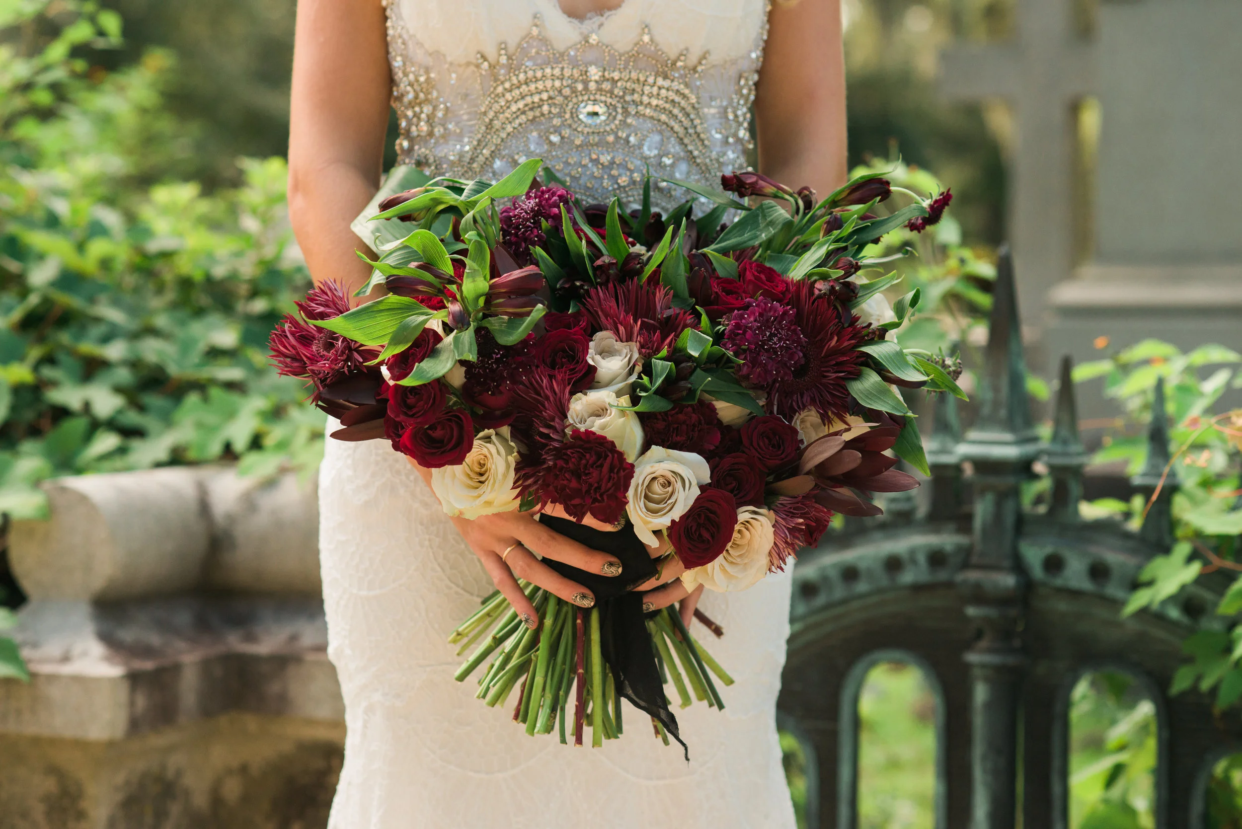I + B DRESSES Bonaventure Cemetery + Anna Campbell — Ivory & Beau