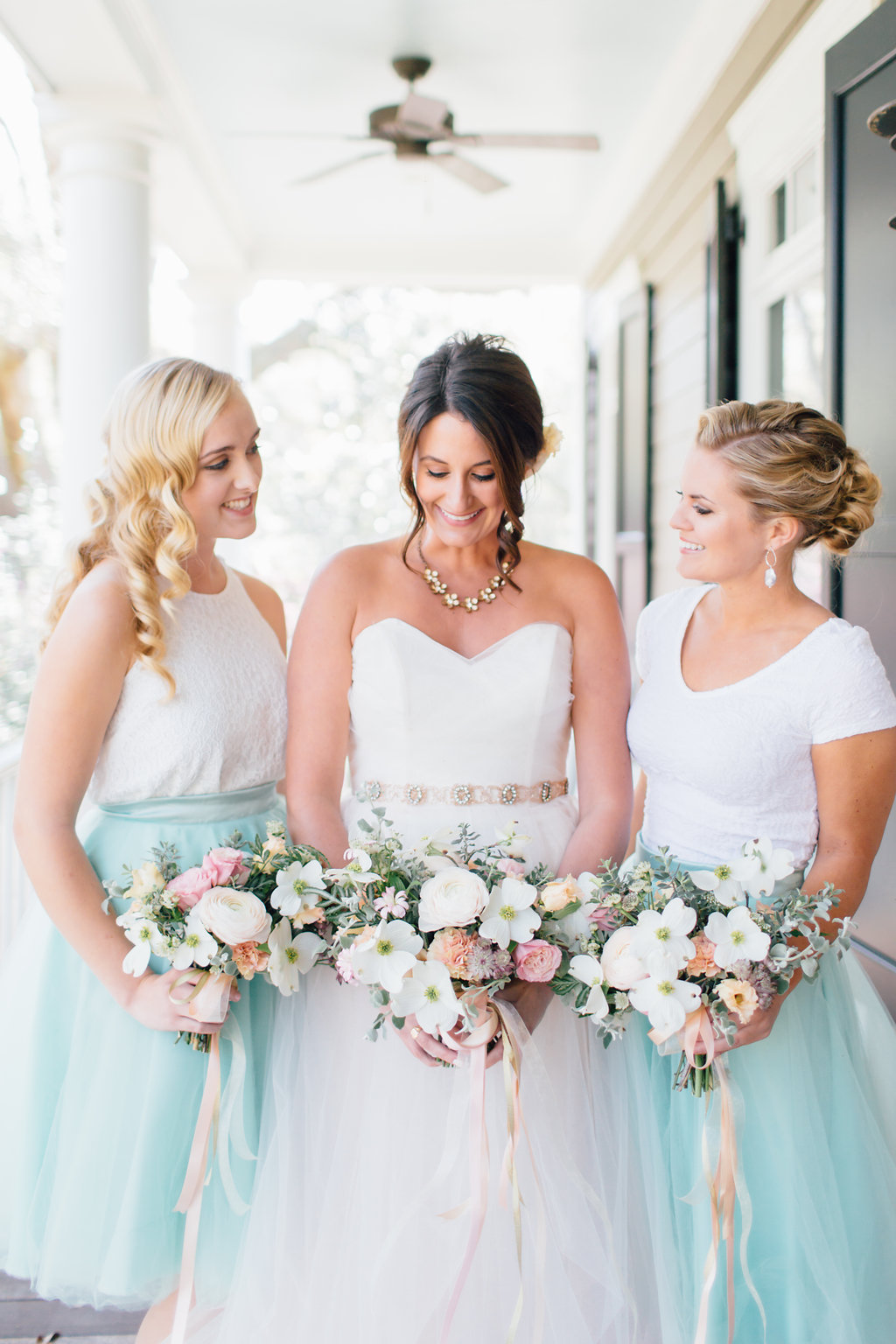 hannah-lane-photography-southern-weddings-blog-charleson-wedding-charleston-styled-shoot-ivory-and-beau-bridal-boutique-blush-by-hayley-paige-candi-blush-tulle-wedding-dress-savannah-bridal-boutique-savannah-wedding-dresses-rosegold-sash-28.jpg