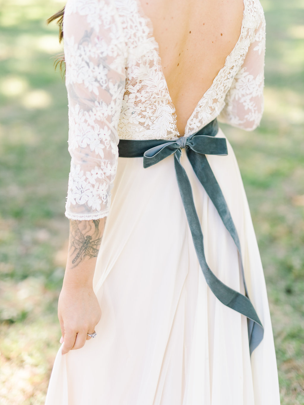 rach-loves-troy-photography-atlanta-wedding-pineola-farms-wedding-cat-wedding-rebecca-shoneveld-vivian-sage-ivory-and-beau-bridal-boutique-savannah-wedding-dresses-savannah-bridal-boutique-savannah-bridal-gowns-savannah-florist-georgia-bridal-8.jpg