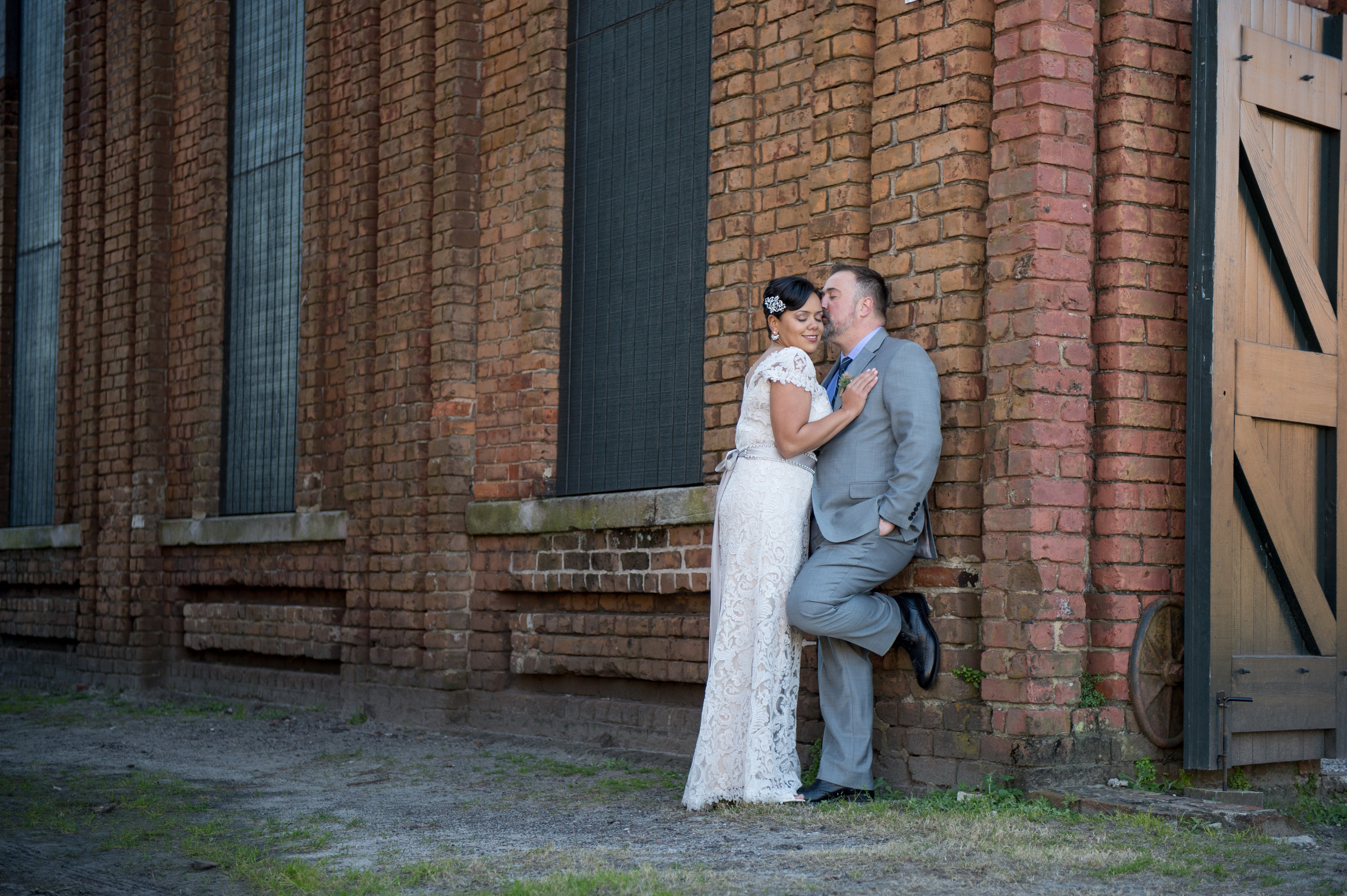 capree-kyle-la-vega-fotografie-roundhouse-railroad-museum-wedding-savannah-wedding-planner-rustic-savannah-wedding-museum-wedding-ivory-and-beau-savannah-bridal-boutique-savannah-weddings-savannah-event-designer-savannah-florist-5.jpg