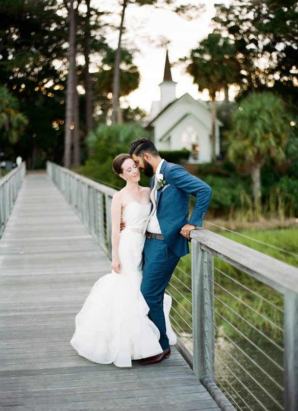 river-blush-by-hayley-paige-clay-austin-photography-montage-palmetto-bluff-wedding-jenny-yoo-bridesmaids-savannah-wedding-dresses-savannah-bridal-boutique-ivory-and-beau-bridal-boutique-savannah-weddings-savannah-wedding-planner-charleston-weddings-24.png