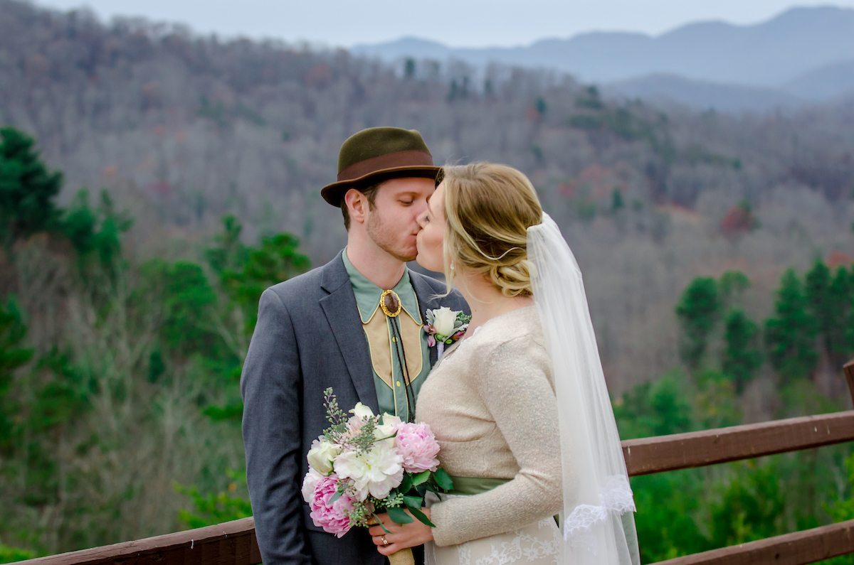 amanda-berk-photography-asheville-wedding-mountain-wedding-winery-wedding-ti-adora-wedding-dress-southern-wedding-destination-wedding-mountain-elopement-savannah-bridal-boutique-ivory-and-beau-bridal-boutique-savannah-weddings-5.jpg