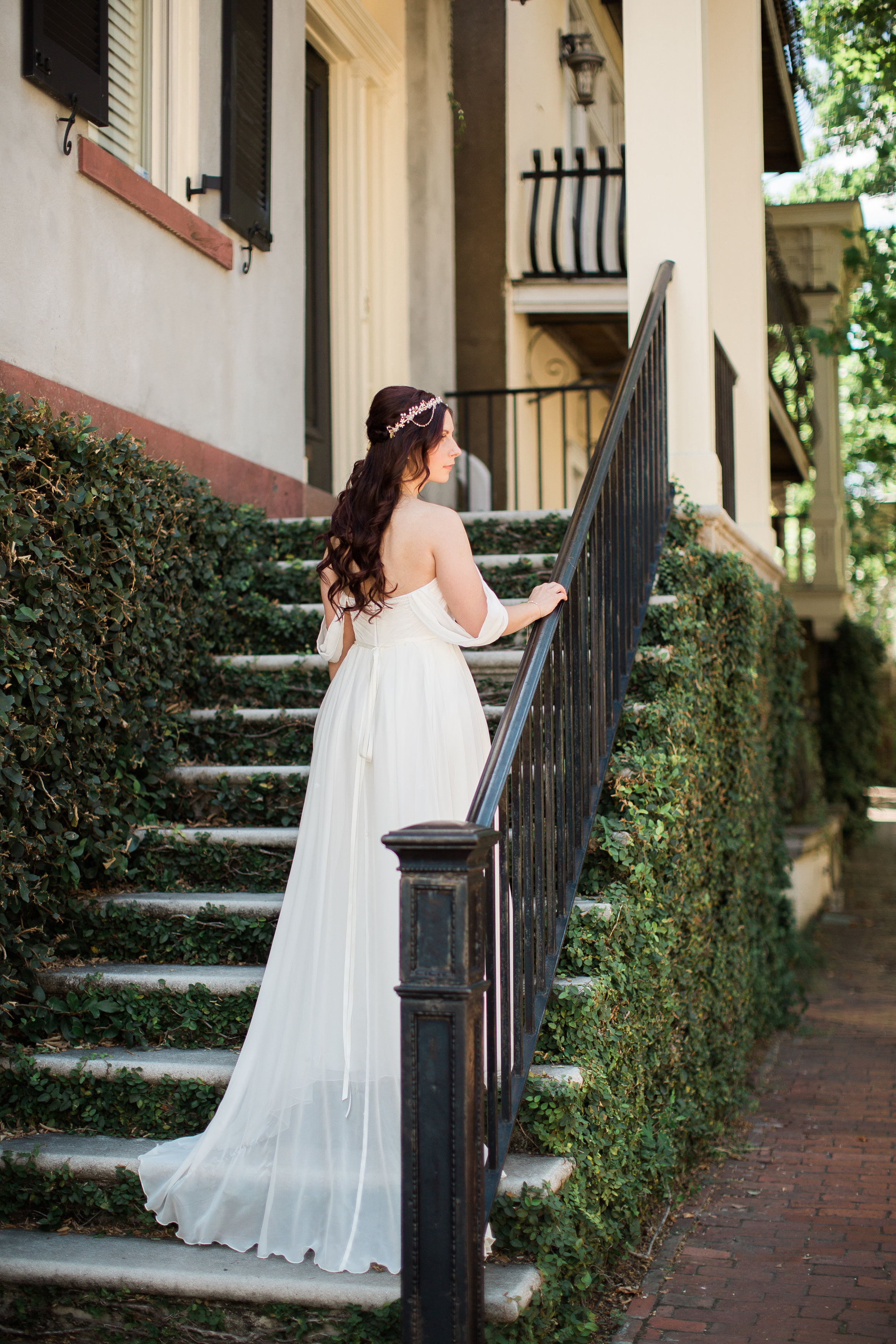 ari-merritt-photography-ivory-and-beau-bridal-boutique-sarah-seven-lafayette-savannah-florist-savannah-floral-designer-10-downing-savannah-wedding-southern-wedding-savannah-bridal-boutique-savannah-wedding-dresses-savannah-wedding-planner-3.jpg