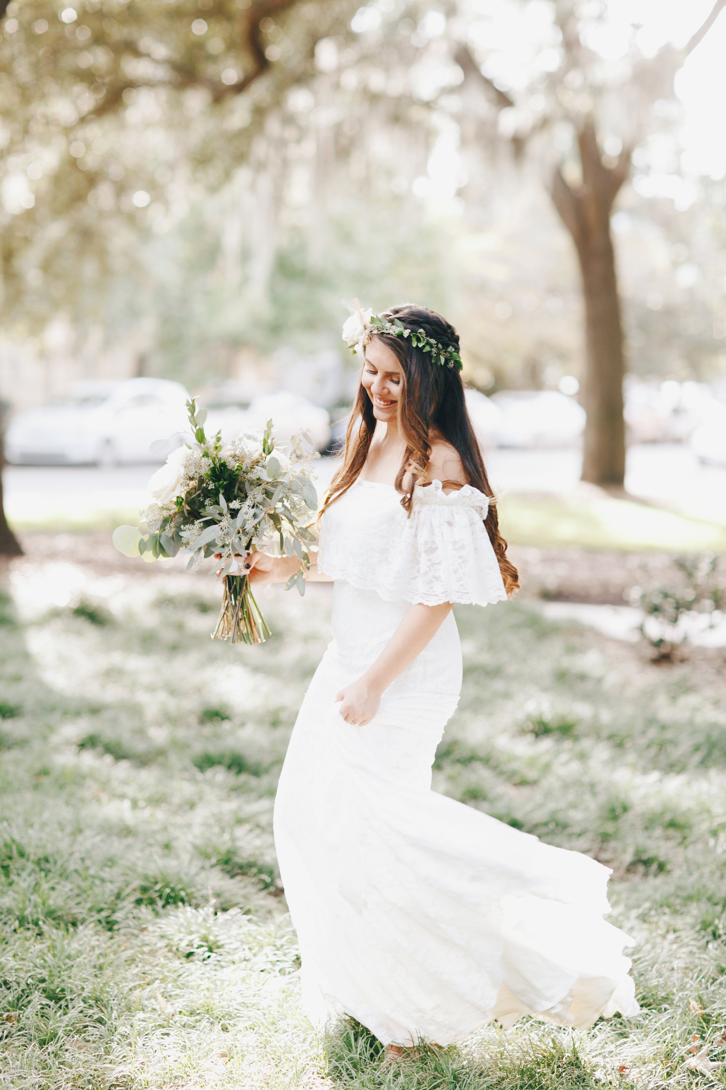 darling-juliet-photography-ivory-and-beau-bridal-boutique-savannah-wedding-dresses-savannah-bridal-gowns-daughters-of-simone-winnie-savannah-florist-boho-wedding-savannah-boho-wedding-roundhouse-railroad-musuem-wedding-18.jpg