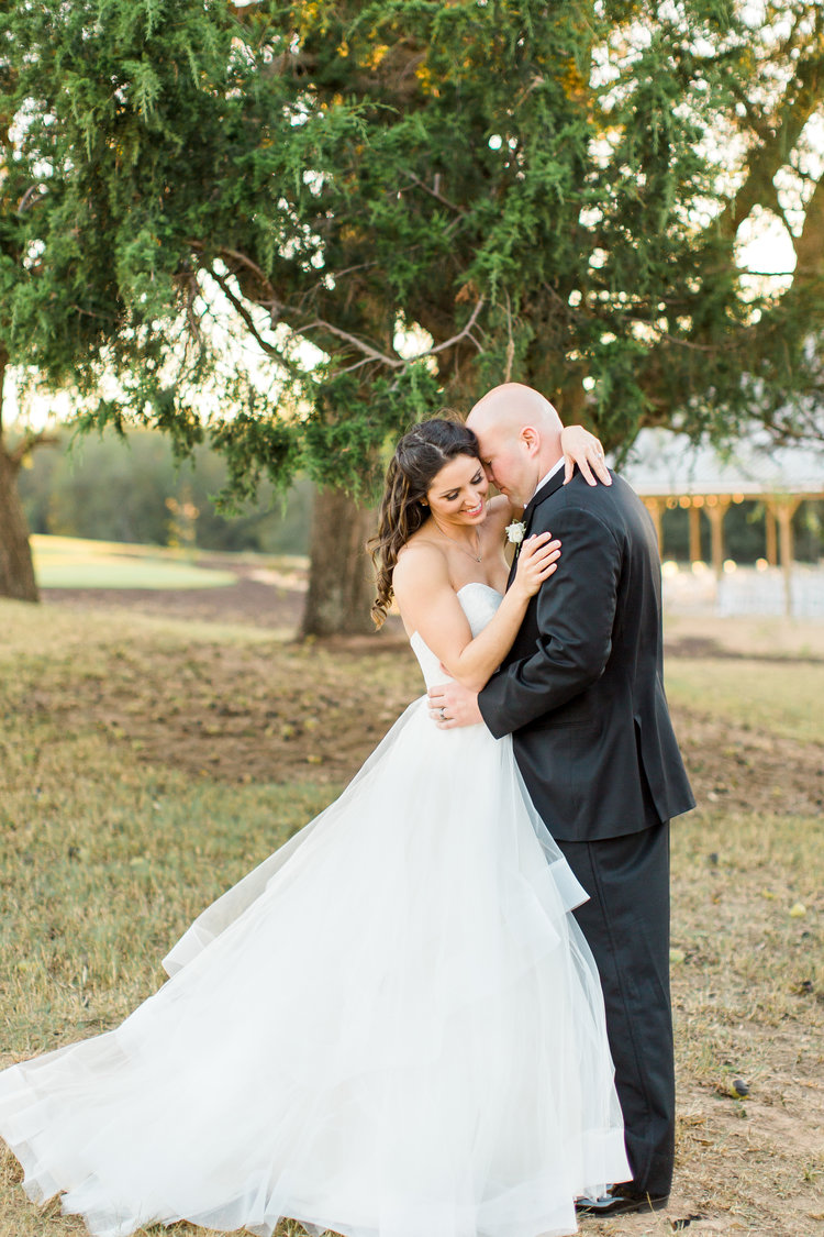 sarah-brett-marianne-lucille-photography-blush-by-hayley-paige-maise-grand-hill-farms-wedding-savannah-bridal-boutique-ivory-and-beau-bridal-boutique-savannah-wedding-gowns-savannah-bridal-savannah-wedding-planner-18.jpg