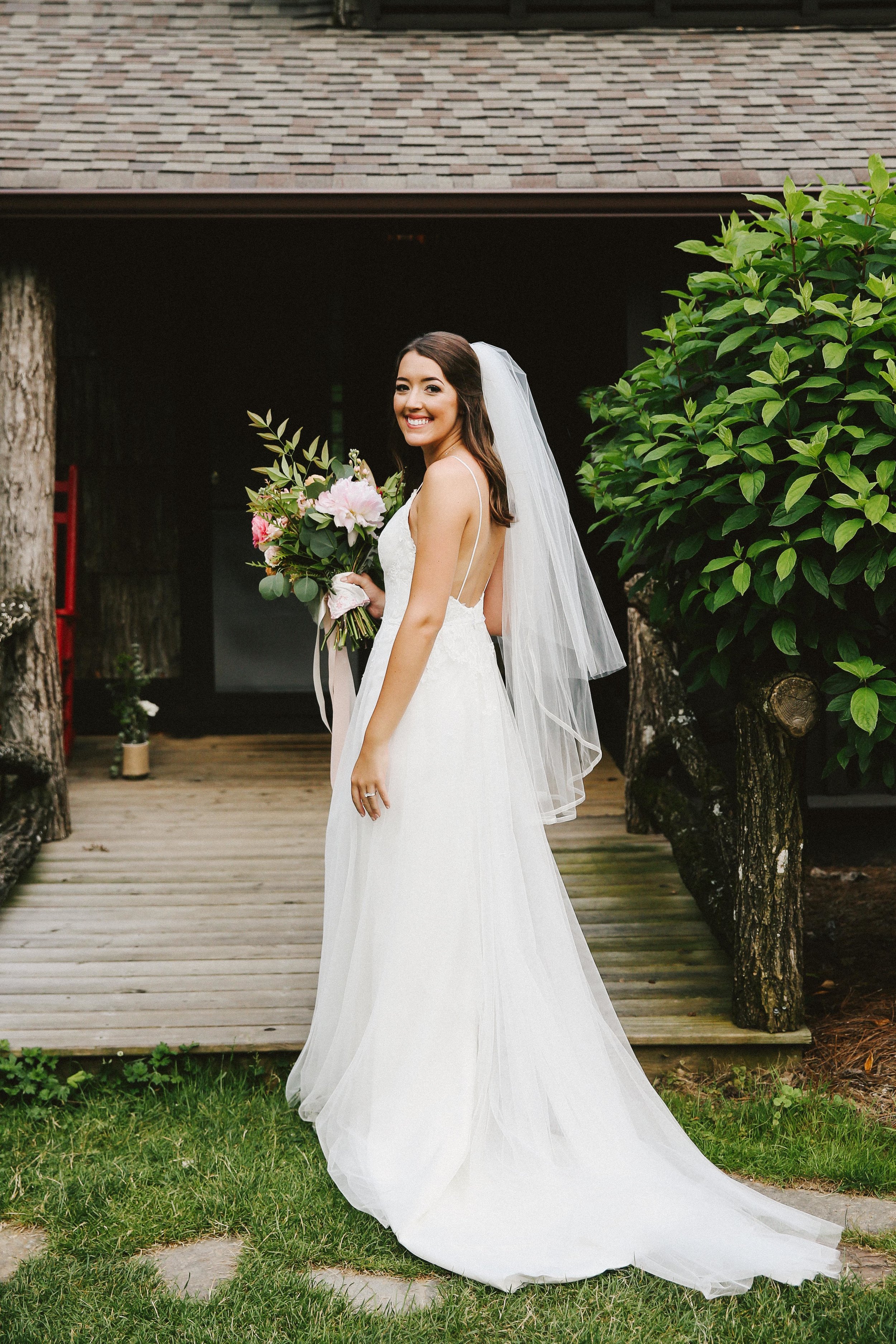 high-hampton-inn-wedding-w-and-e-photographie-mountain-wedding-tiadora-wedding-dress-savannah-bridal-boutique-savannah-weddings-ivory-and-beau-bridal-boutique-outdoor-wedding-4.jpg