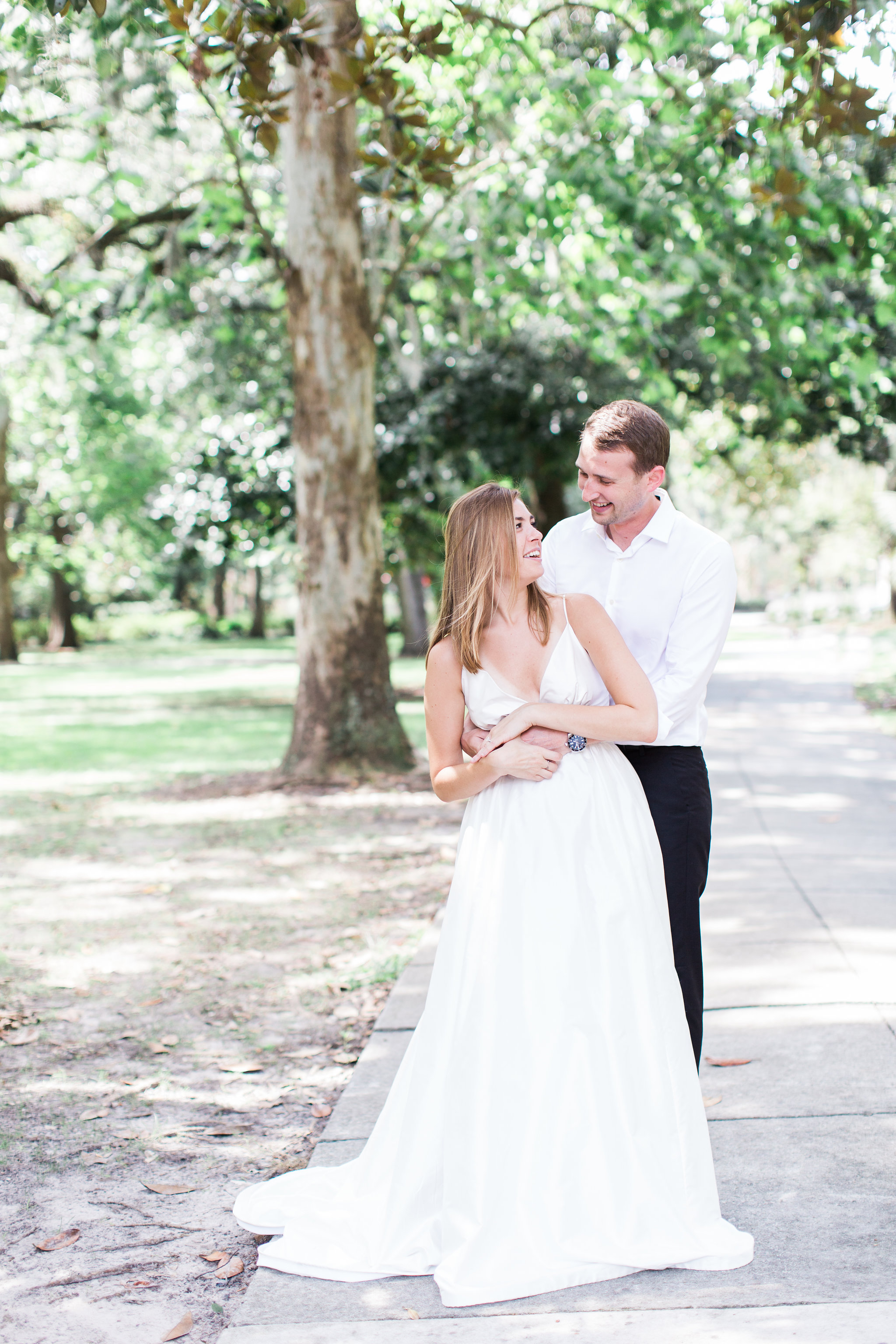 apt-b-photography-kate-mcdonald-mccants-forsyth-park-elopement-forsyth-fountain-rainy-wedding-day-savannah-florist-ivory-and-beau-bridal-boutique-savannah-wedding-gowns-savannah-weddings-savannah-wedding-planner-adele-amelia-gold-veil-4.jpg