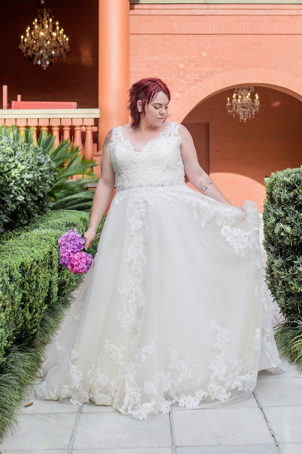 ivory-and-beau-bridal-boutique-alexis-sweet-photography-plus-sized-wedding-gowns-savannah-ga-plus-sized-wedding-dress-savannah-ga-12.jpg