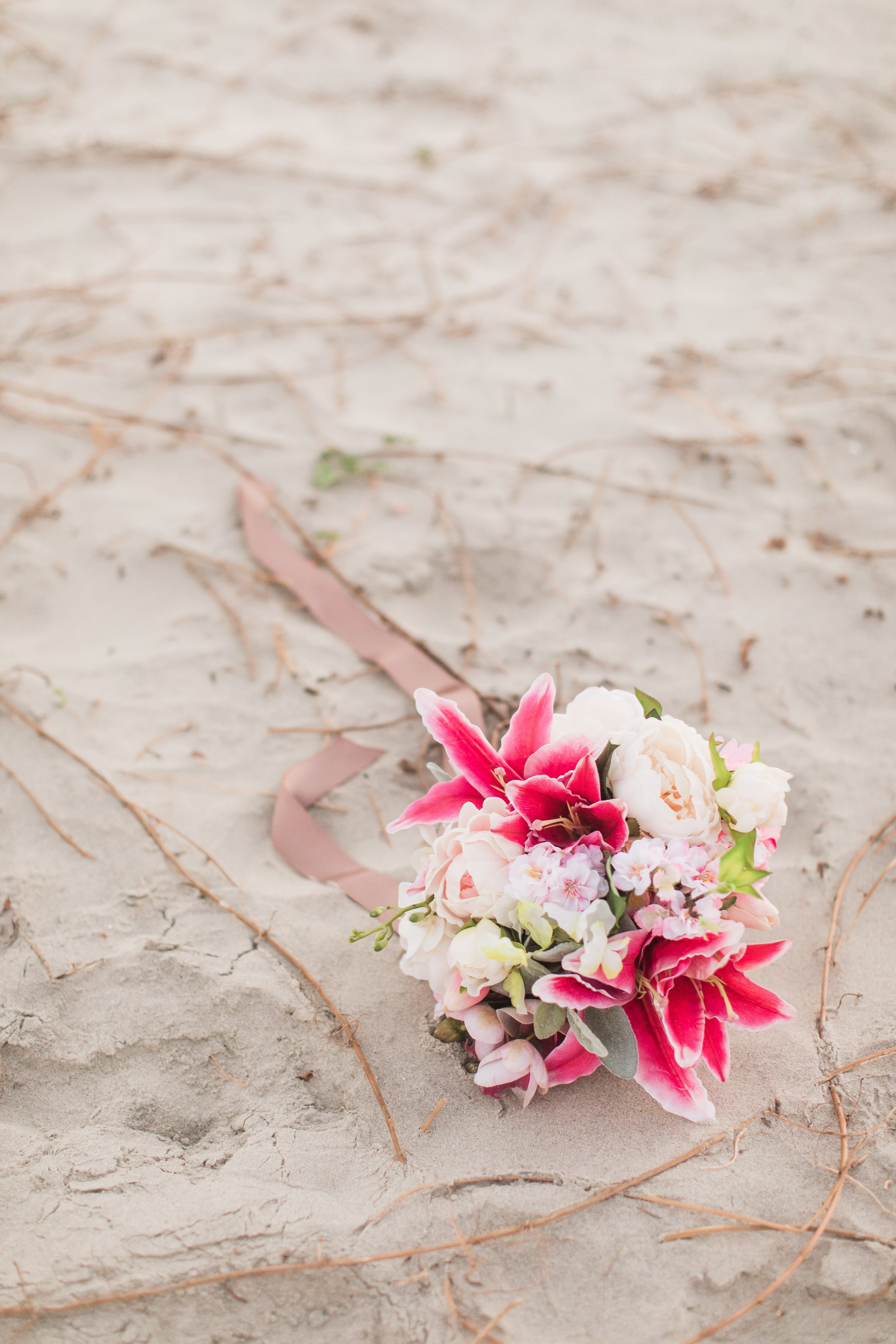 savannah-bridal-shop-beach-wedding-advice-tybee-island-wedding-hilton-head-island-wedding-savannah-wedding-planner-rachel-strickland-photography-18.jpg
