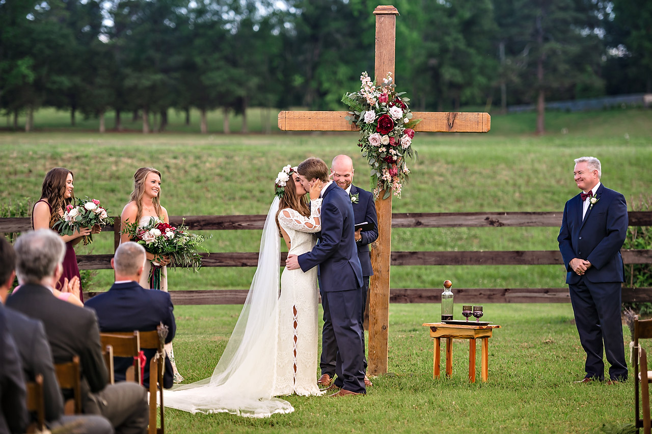 savannah-bridal-shop-i-and-b-bride-lauren-boho-wedding-dress-abbott-gown-by-daughters-of-simone-rustic-boho-barn-wedding-clark-berry-photography-8.jpg