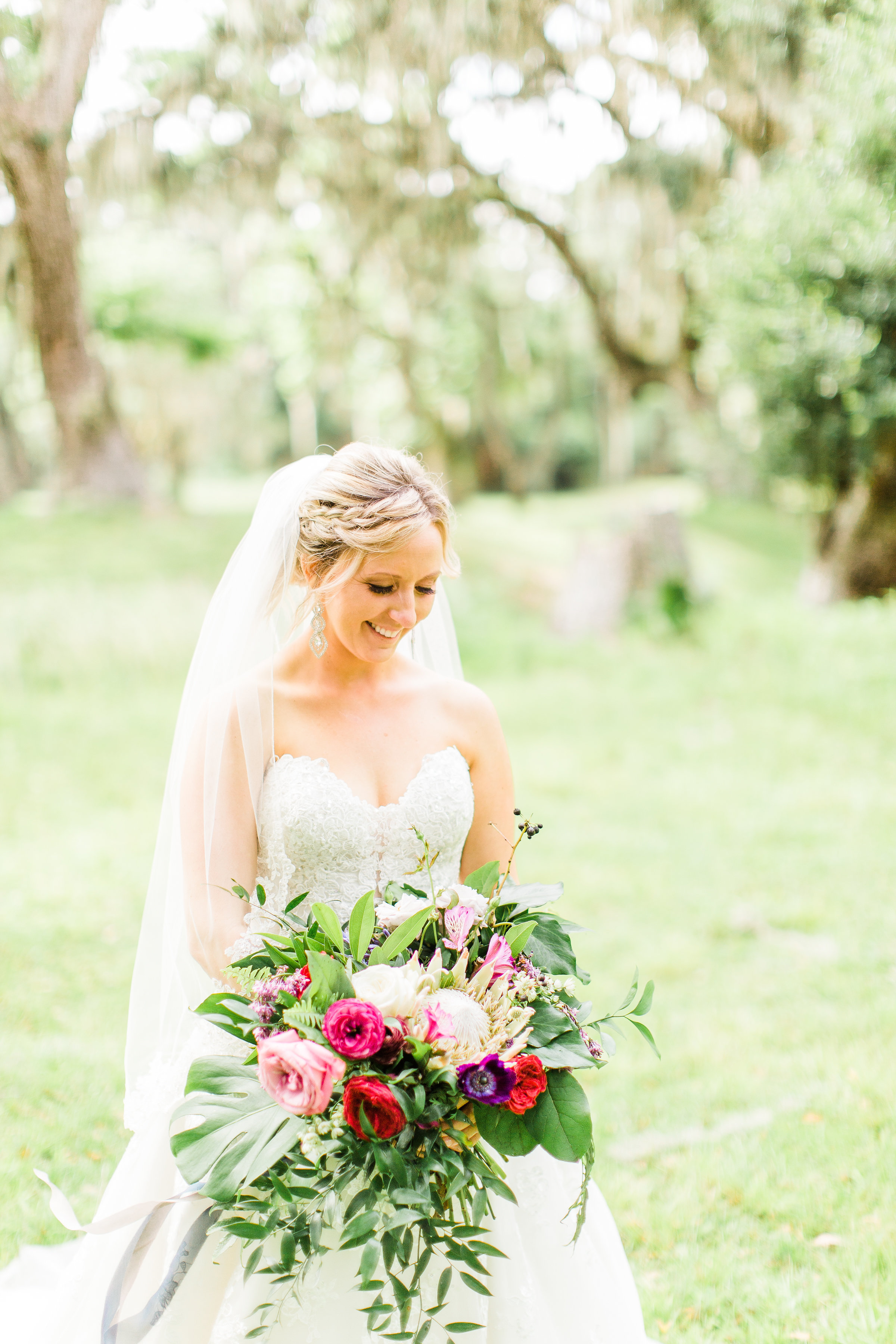 savannah-bridal-shop-i-and-b-couple-gretchen-and-alex-fun-and-unique-tropical-wedding-at-captains-bluff-st-simons-island-wedding-marianne-lucille-photography-14.jpg