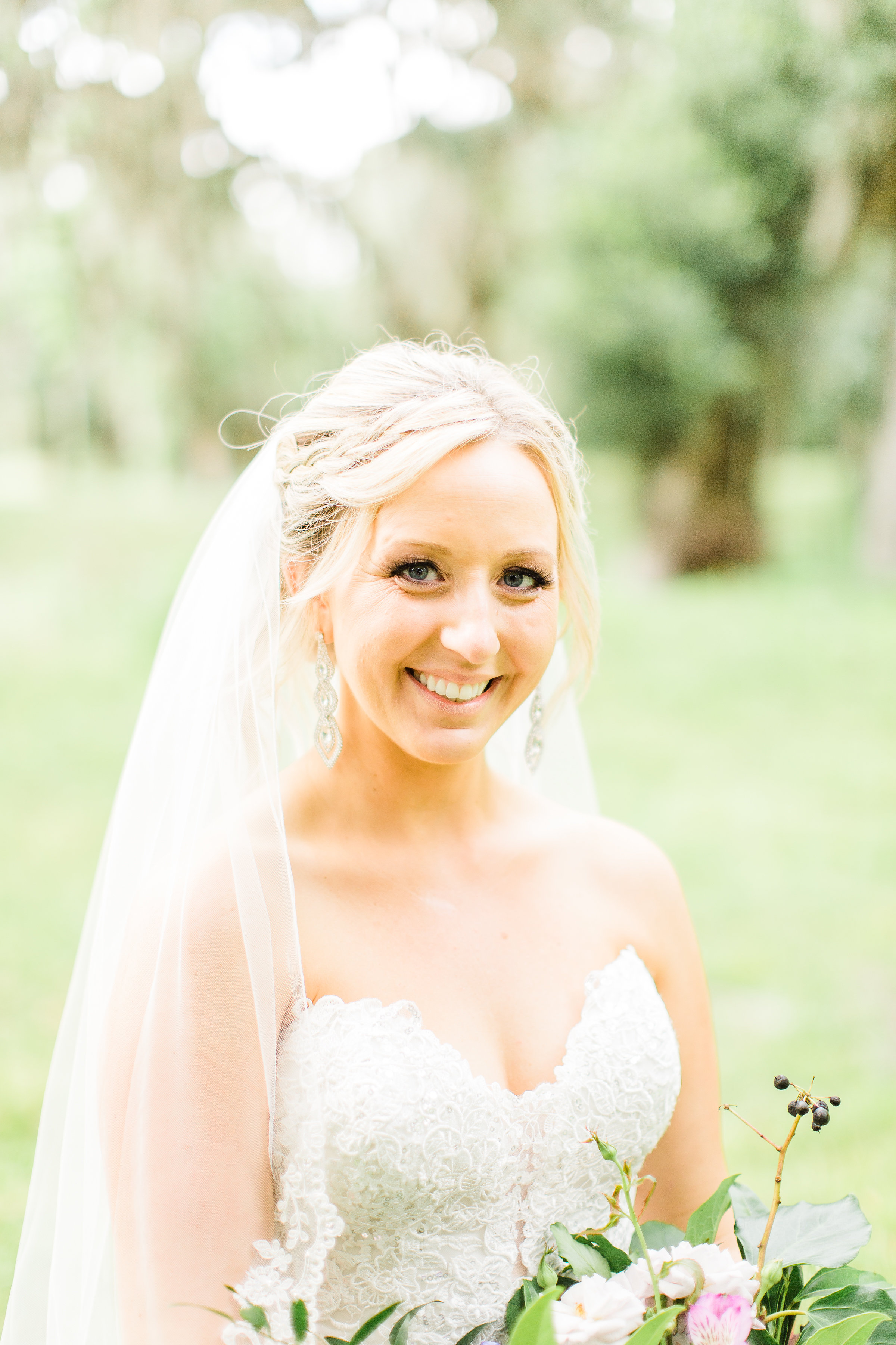 savannah-bridal-shop-i-and-b-couple-gretchen-and-alex-fun-and-unique-tropical-wedding-at-captains-bluff-st-simons-island-wedding-marianne-lucille-photography-16.jpg