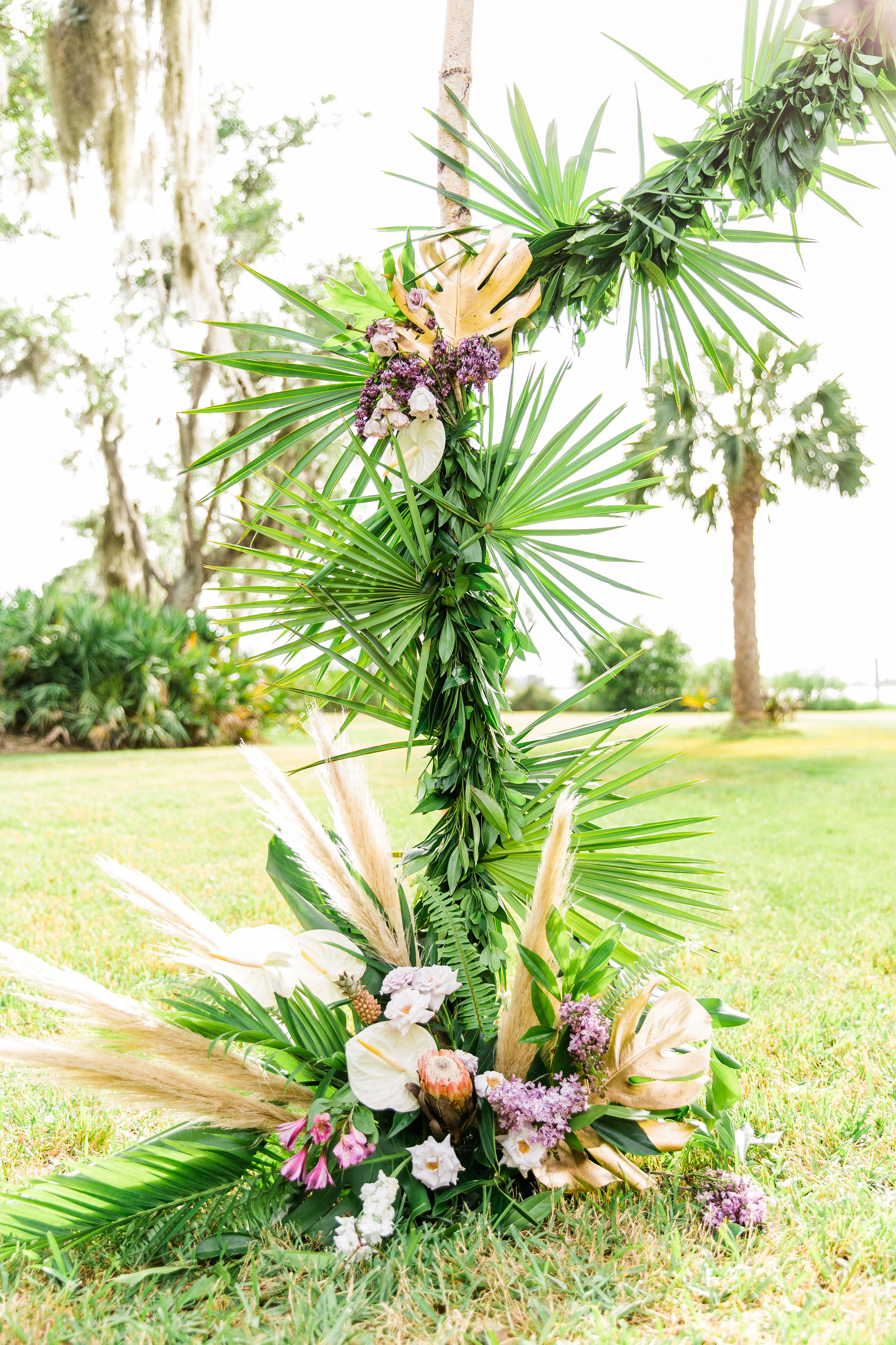 savannah-bridal-shop-i-and-b-couple-gretchen-and-alex-fun-and-unique-tropical-wedding-at-captains-bluff-st-simons-island-wedding-marianne-lucille-photography-27.jpg