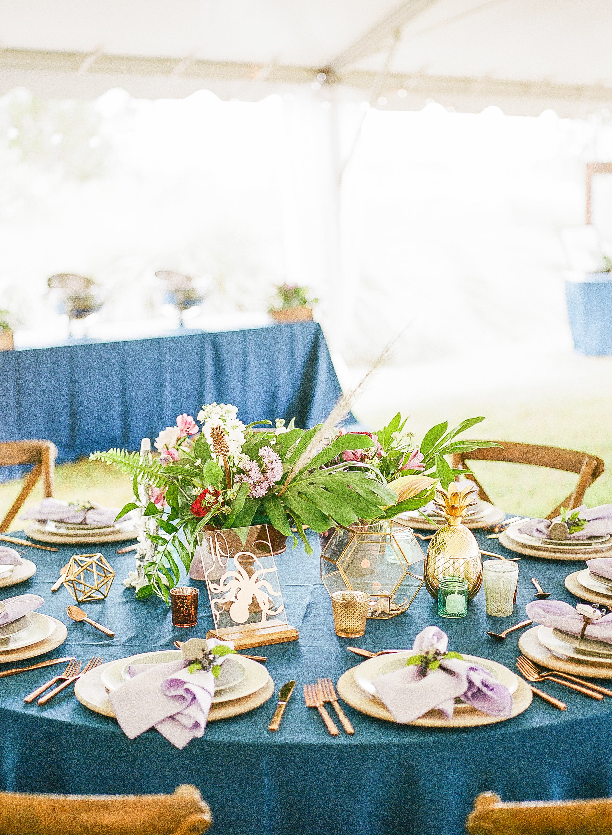 savannah-bridal-shop-i-and-b-couple-gretchen-and-alex-fun-and-unique-tropical-wedding-at-captains-bluff-st-simons-island-wedding-marianne-lucille-photography-44.jpg