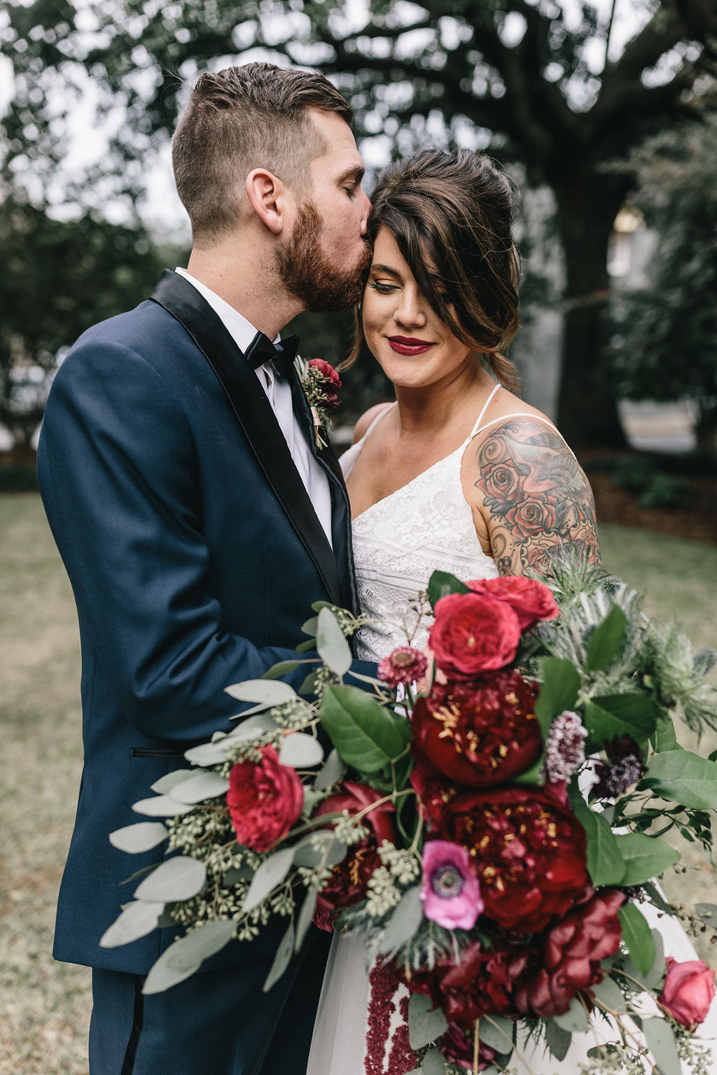 ivory_and_beau_savannah_bridal_shop_ivory_and_beau_couple_caitlyn_and_jason_savannah_wedding_planner_savannah_wedding_florist_mackensey_Alexander_photography_morris_house_wedding_savannah_georiga_wedding_17.jpg