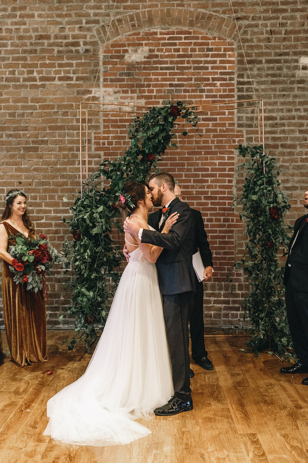 ivory_and_beau_savannah_bridal_shop_ivory_and_beau_couple_caitlyn_and_jason_savannah_wedding_planner_savannah_wedding_florist_mackensey_Alexander_photography_morris_house_wedding_savannah_georiga_wedding_32.jpg