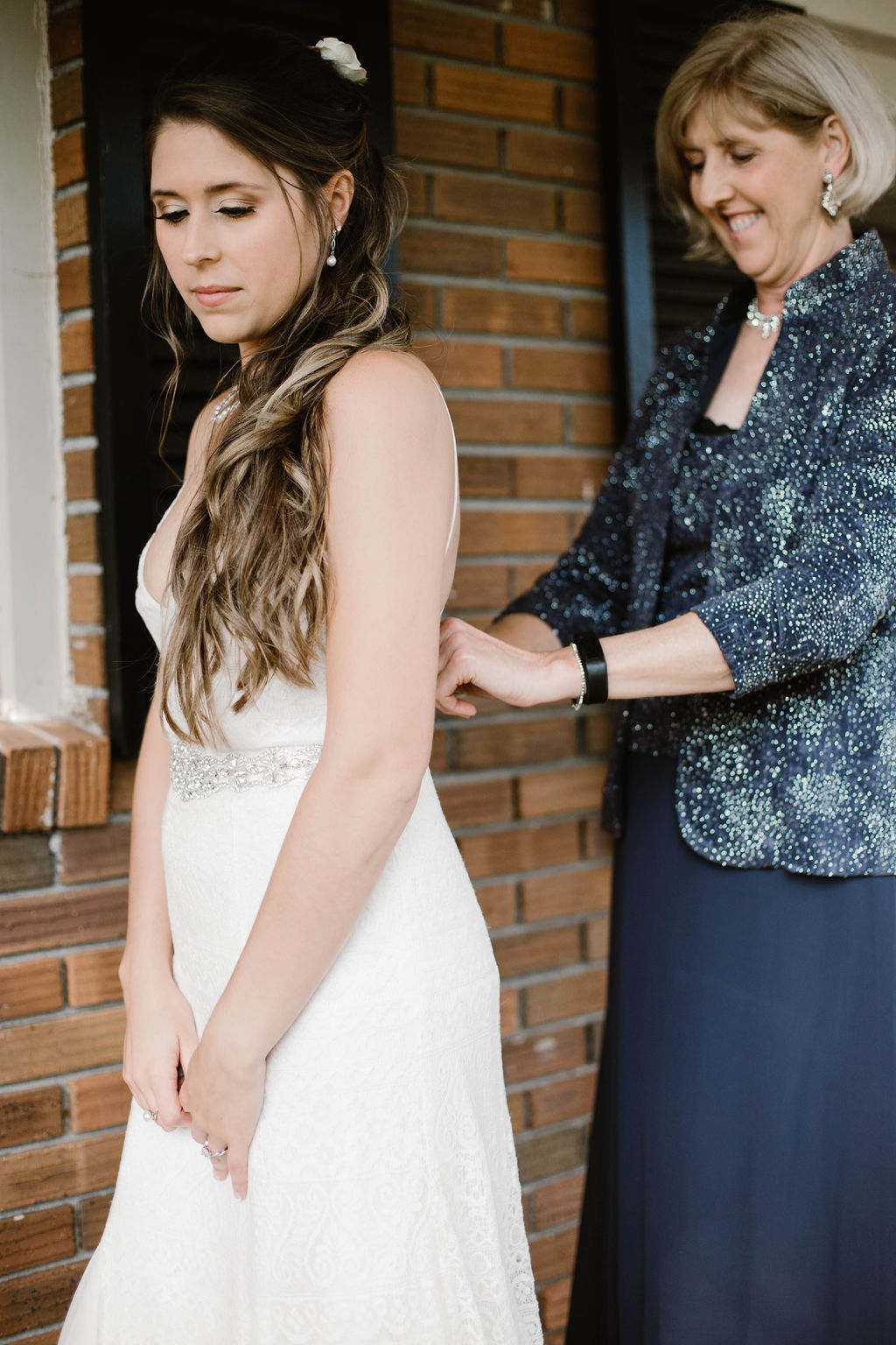 Ivory_and_beau_bride_jordan_bev_by_ti_adora_lace_wedding_gown_rustic_wedding_savannah_Bridal_shop_savannah_bridal_boutique_savannah_wedding_dresses_alanna_volen_photography_2.jpg