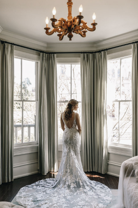 whimscial-wedding-day-inspiration-earth-tone-wedding-wedding-day-inspiration-unique-wedding-day-savannah-ga-wedding-day-savannah-wedding-florist-savannah-bridal-shop-savannah-wedding-planner-savannah-wedding-day-southern-wedding-inspo-timeless-southern-wedding-savannah-ga-savannah-wedding-dresses-savannah-wedding-planning-natural-wedding-inspiration