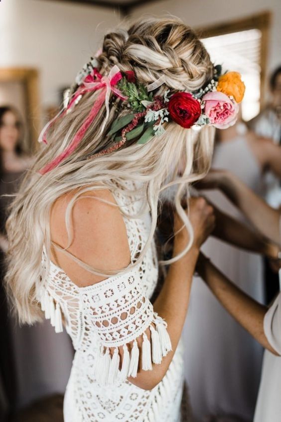 Wedding Hairstyles: Short, Long, Brunette, Blonde + Everything in Between! — Ivory & Beau Wedding Hairstyles: Short, Long, Brunette, Blonde + Everything in Between! — Ivory & Beau