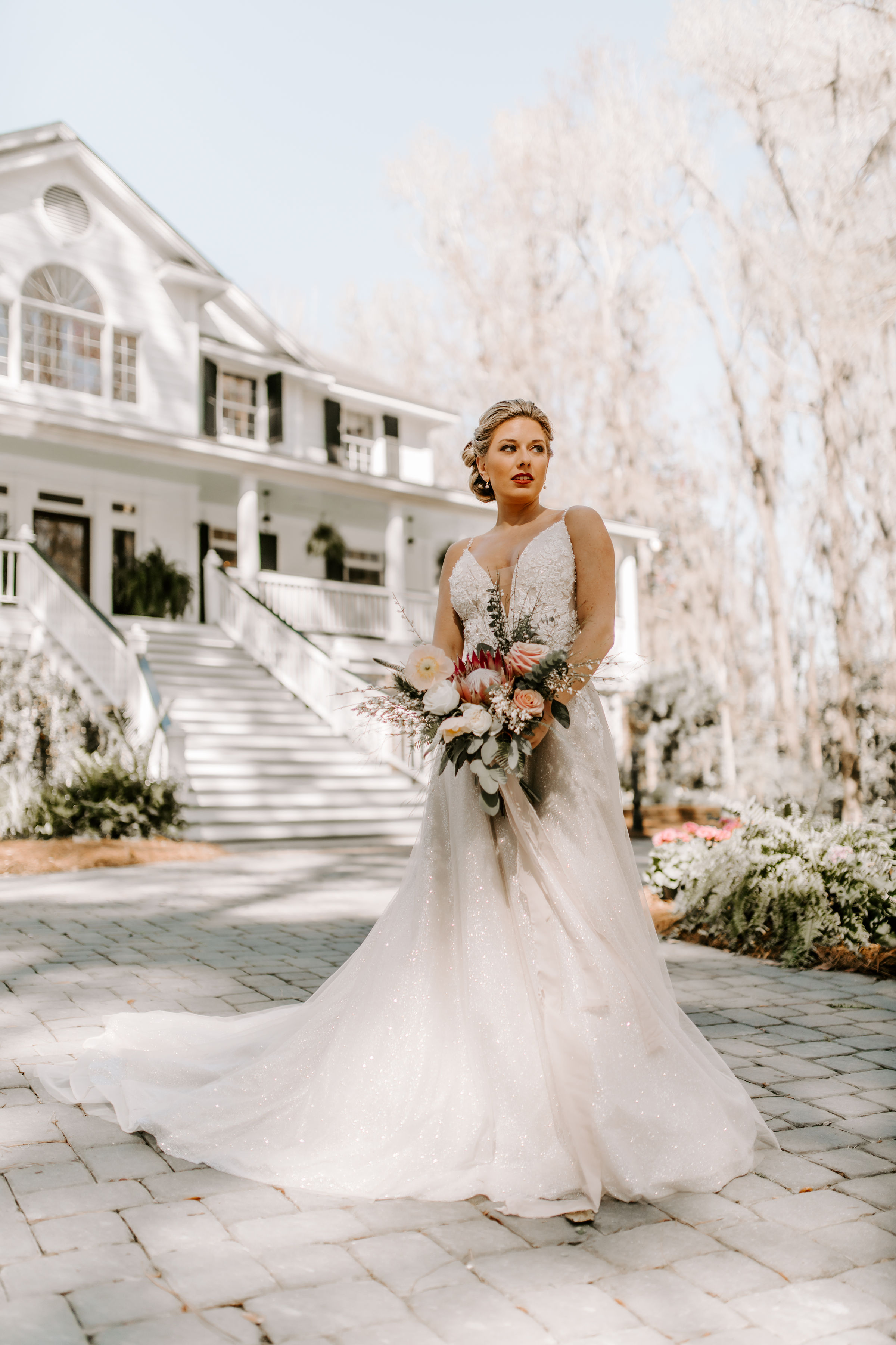 ivory-and-beau-blog-mackey-house-styled-shoot-savannah-wedding-bridal-boutique-savannah-florist-southern-wedding-_G5A1683.jpg