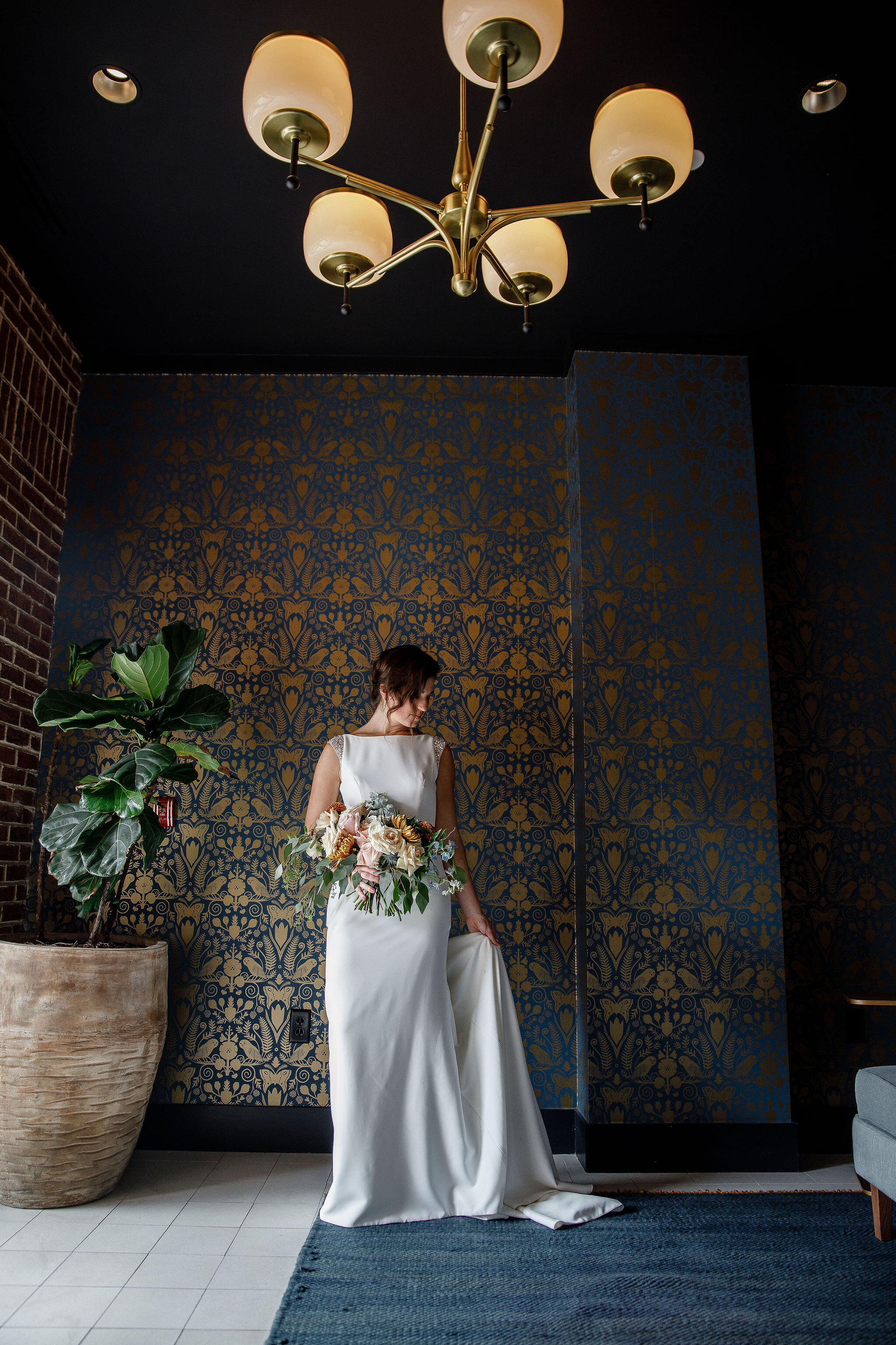 ivory-and-beau-blog-couple-and-florals-shannon-and-mike-wedding-savannah-wedding-planner-savannah-florist-savannah-wedding-southern-florist-southern-wedding-alida-hotel-156.jpg