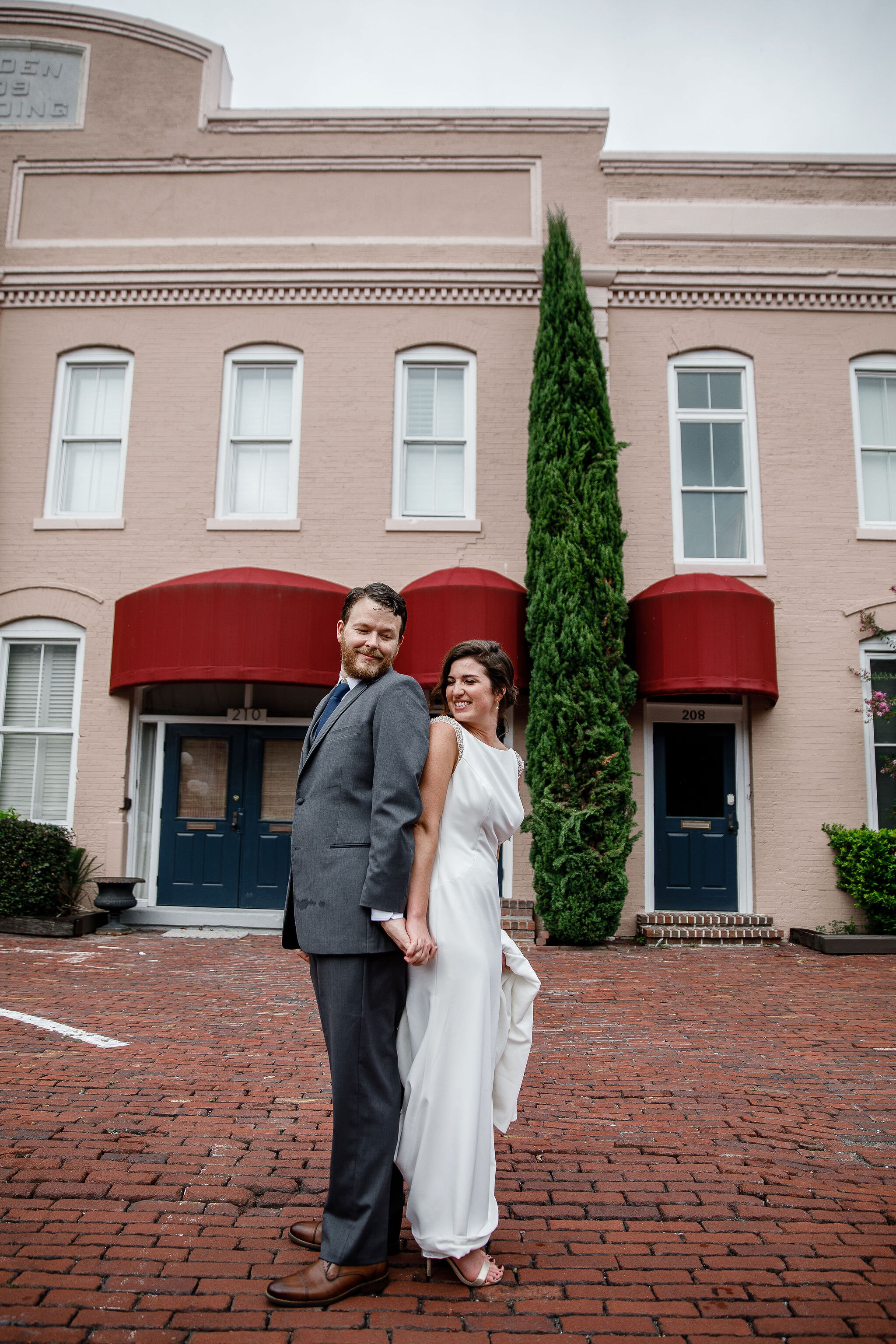 ivory-and-beau-blog-couple-and-florals-shannon-and-mike-wedding-savannah-wedding-planner-savannah-florist-savannah-wedding-southern-florist-southern-wedding-alida-hotel-205.jpg